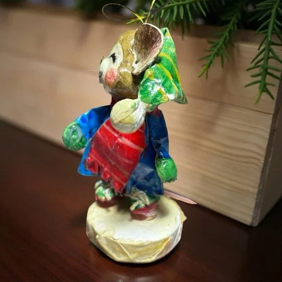 3 Vintage Kitschy Caroling Mice Ornaments in Original Box Christmas Decor - Picture 7 of 11